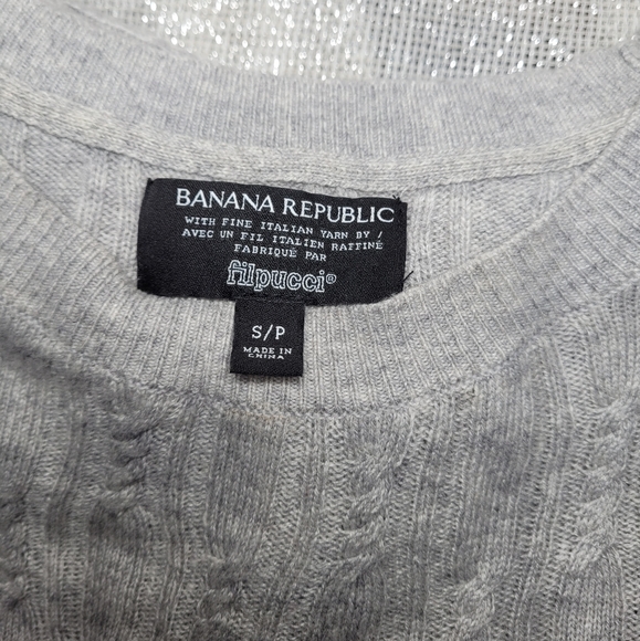 Banana Republic Merino & Cashmere Sweater - Picture 6 of 8